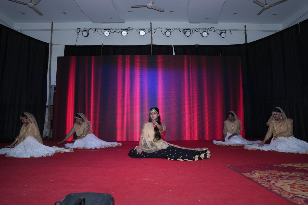 Gallery Picture